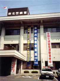 Żuį02